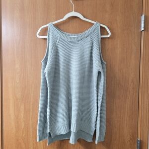Quinn Cold Shoulder Long Sleeve Sweater Gray Size Medium